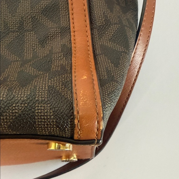 Michael Kors Dark Brown and Tan Satchel - Picture 4 of 6